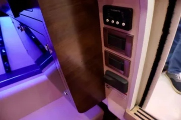 2020 Boston Whaler 34