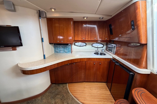42ft Regal Yacht For Sale