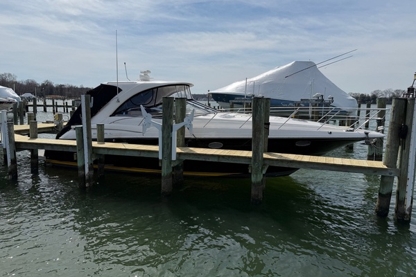 42ft Regal Yacht For Sale