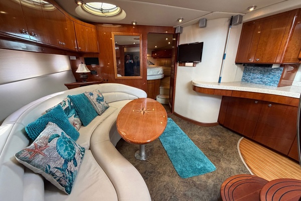 42ft Regal Yacht For Sale