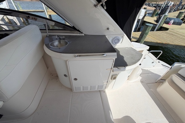 42ft Regal Yacht For Sale