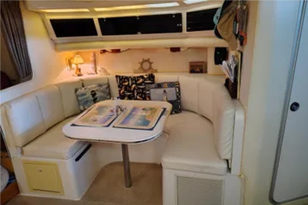 Just a Big Canoe 34ft Wellcraft Yacht For Sale