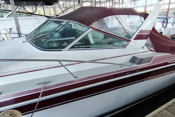 Just a Big Canoe 34ft Wellcraft Yacht For Sale