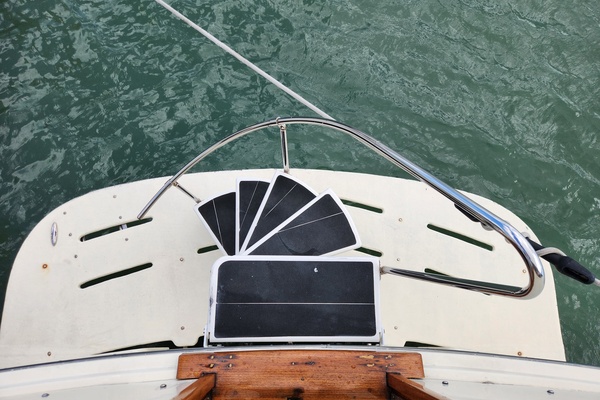 PUDDY TAT III 53ft Hatteras Yacht For Sale