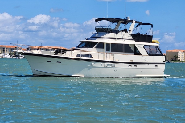 PUDDY TAT III 53ft Hatteras Yacht For Sale