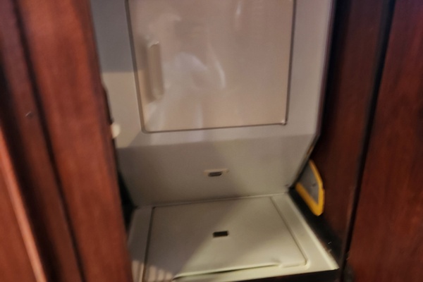 PUDDY TAT III 53ft Hatteras Yacht For Sale