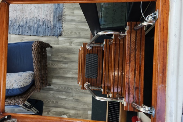 PUDDY TAT III 53ft Hatteras Yacht For Sale