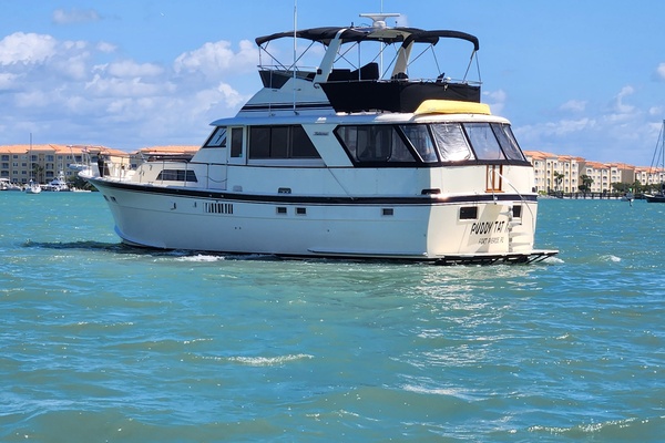 PUDDY TAT III 53ft Hatteras Yacht For Sale