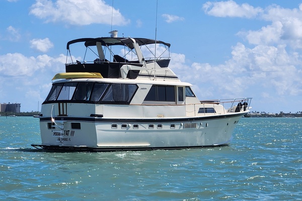 PUDDY TAT III 53ft Hatteras Yacht For Sale