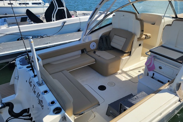 Into the Mystic 25ft Scout Yacht For Sale