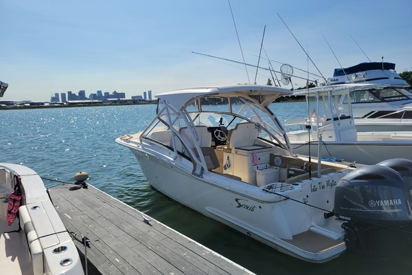 Into the Mystic 25ft Scout Yacht For Sale