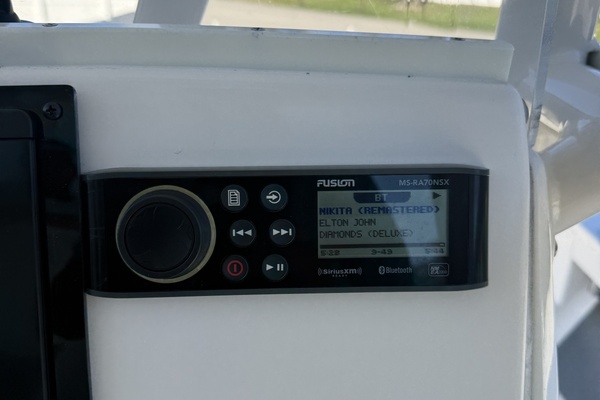 25ft Pathfinder Yacht For Sale