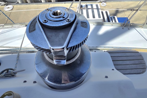 Divan San 42ft Hunter Yacht For Sale