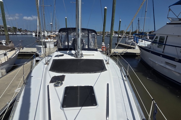 Divan San 42ft Hunter Yacht For Sale