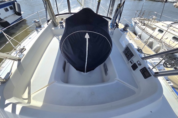 Divan San 42ft Hunter Yacht For Sale
