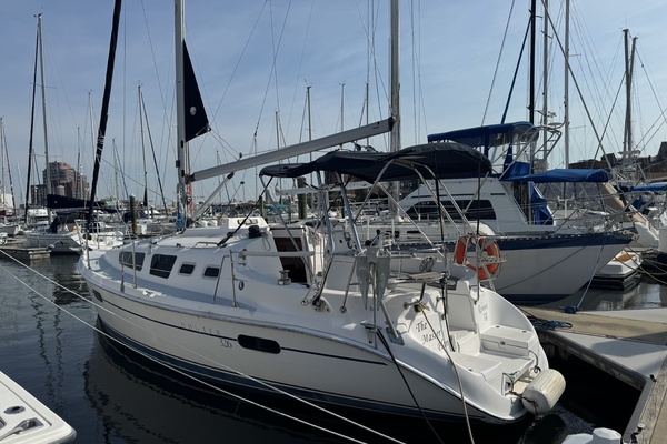2002 Hunter 326  ldquo The Master Plan rdquo  32ft Hunter Yacht For Sale