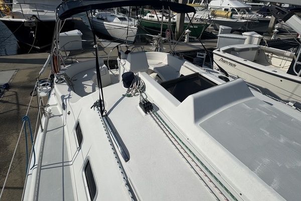 2002 Hunter 326  ldquo The Master Plan rdquo  32ft Hunter Yacht For Sale