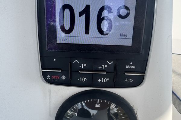 2002 Hunter 326  ldquo The Master Plan rdquo  32ft Hunter Yacht For Sale