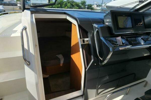 Meant To Be 36ft Greenline Yacht For Sale