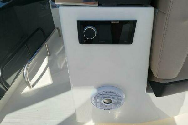 Meant To Be 36ft Greenline Yacht For Sale