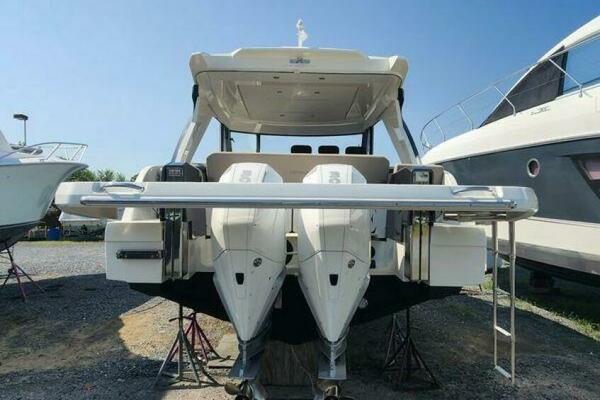 Meant To Be 36ft Greenline Yacht For Sale