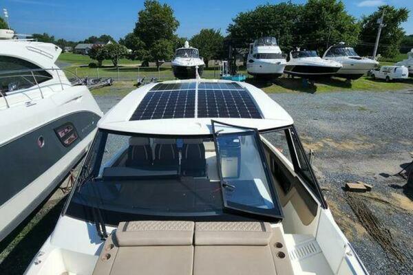 Meant To Be 36ft Greenline Yacht For Sale