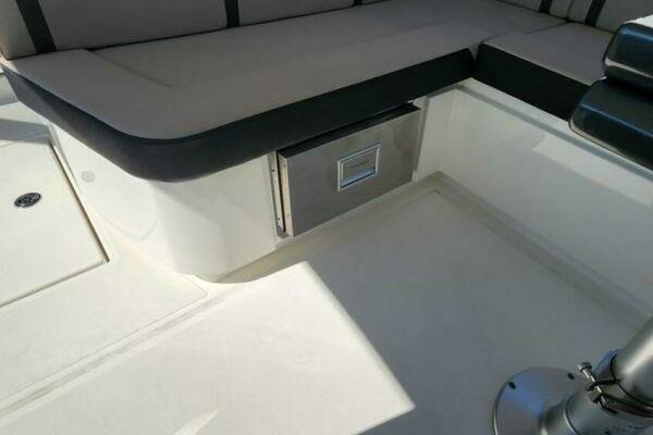 Meant To Be 36ft Greenline Yacht For Sale