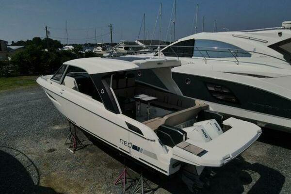 Meant To Be 36ft Greenline Yacht For Sale