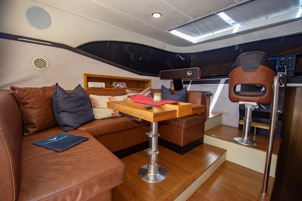 2019 Monachus Issa 45