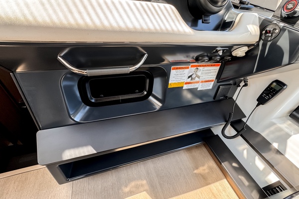 43ft Wellcraft Yacht For Sale