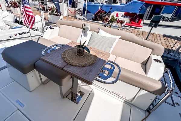 Wellcraft 44 Explorer Yacht For Sale