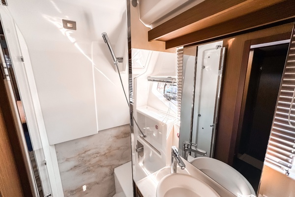 Wellcraft 44 Explorer Yacht For Sale