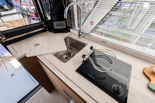 Wellcraft 44 Explorer Yacht For Sale