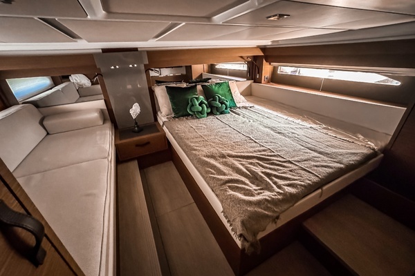 Wellcraft 44 Explorer Yacht For Sale