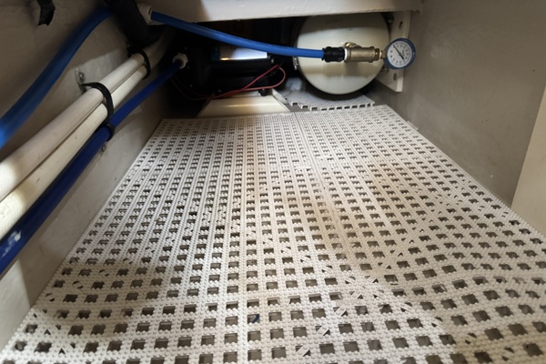 38ft Sea Ray Yacht For Sale