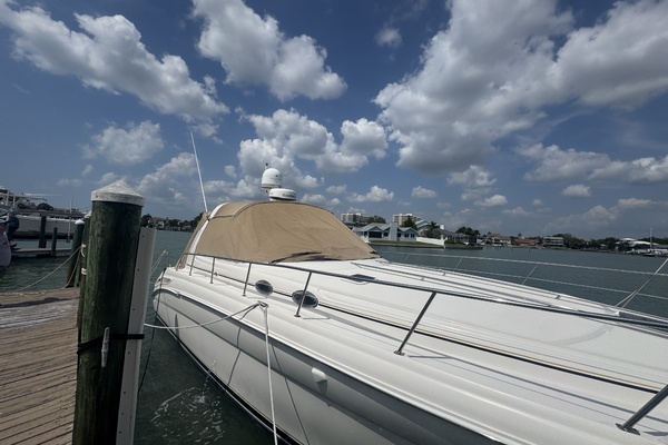 38ft Sea Ray Yacht For Sale