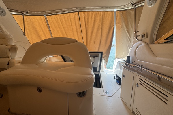 38ft Sea Ray Yacht For Sale