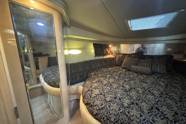 38ft Sea Ray Yacht For Sale