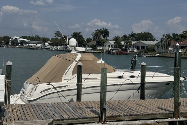 38-ft-Sea Ray-1999-- Gulfport Florida United States  yacht for sale