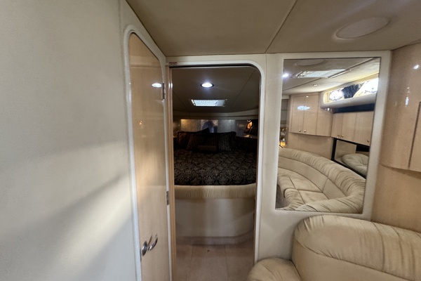 38ft Sea Ray Yacht For Sale