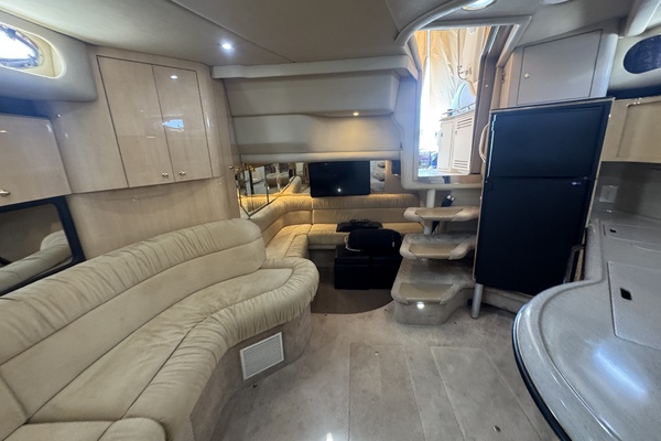 38ft Sea Ray Yacht For Sale