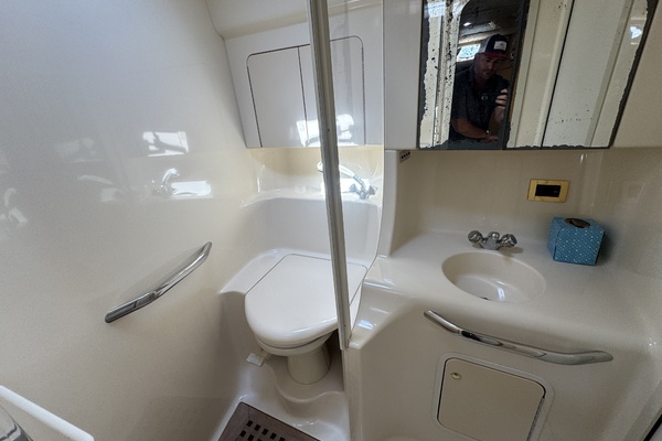 38ft Sea Ray Yacht For Sale