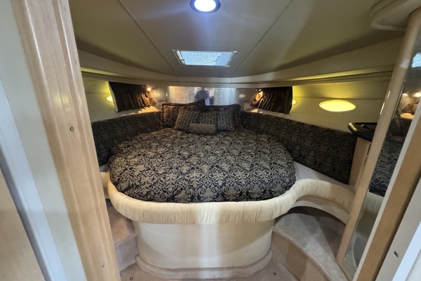 38ft Sea Ray Yacht For Sale