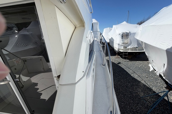 36ft Sea Ray Yacht For Sale