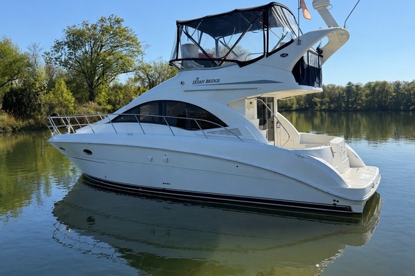 Photo of the 2007 Sea Ray Sedan Bridge