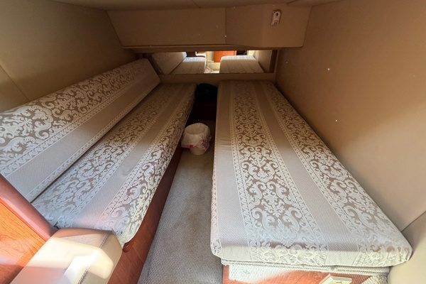 36ft Sea Ray Yacht For Sale