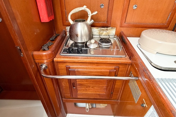 KIKI 32ft Beneteau Yacht For Sale