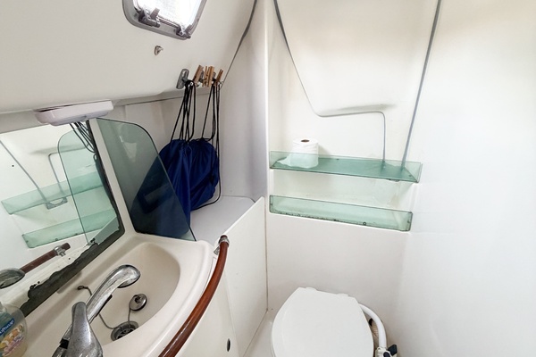 KIKI 32ft Beneteau Yacht For Sale