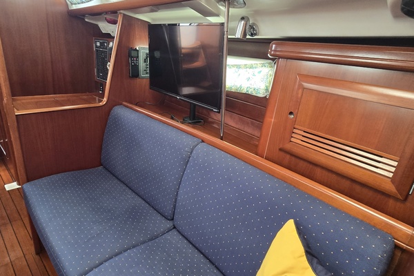 Ho onalu 42ft Beneteau Yacht For Sale