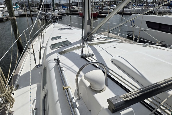 Ho onalu 42ft Beneteau Yacht For Sale